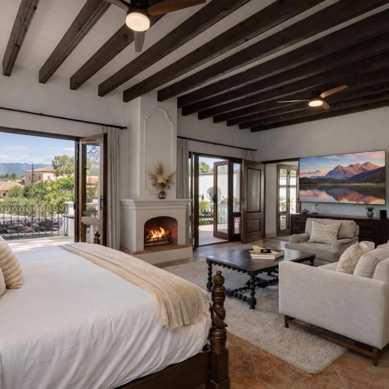 Casa Rose, 6BR Estate with Private Pool & Rooftop - Villa - 7