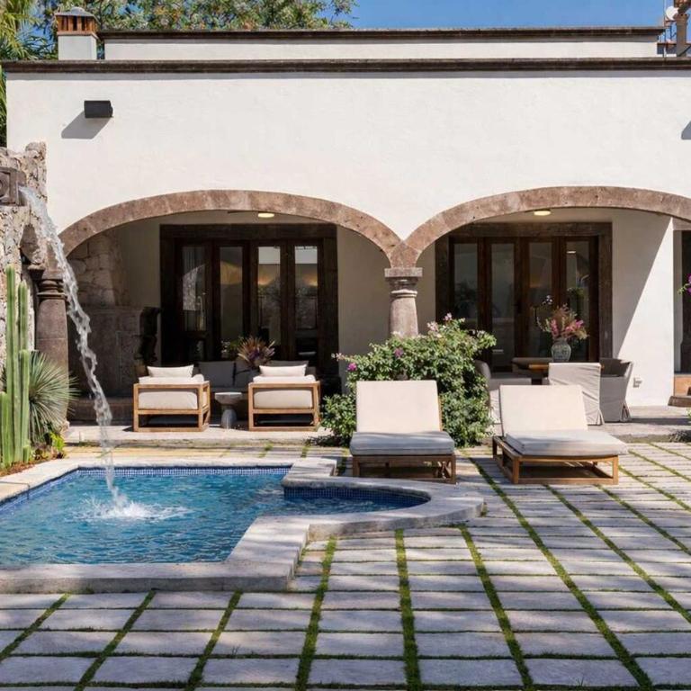 Casa Rose, 6BR Estate with Private Pool & Rooftop - Villa - 36