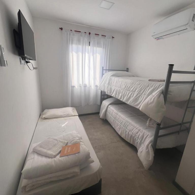 DOCTA Residencia - Habitación Triple Clásica - 5
