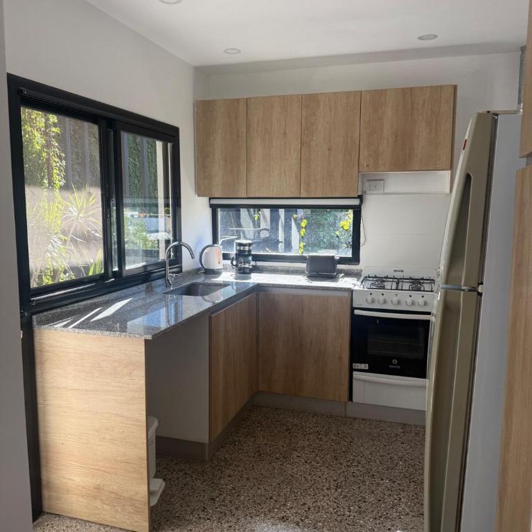 Departamento moderno con patio y pileta - Apartamento de 2 dormitorios - 2