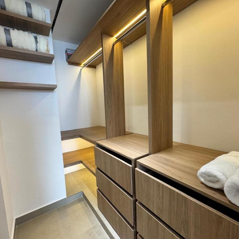 Apto de Lujo y Confort con Ubicación Perfecta - Apartamento de 2 dormitorios - 33