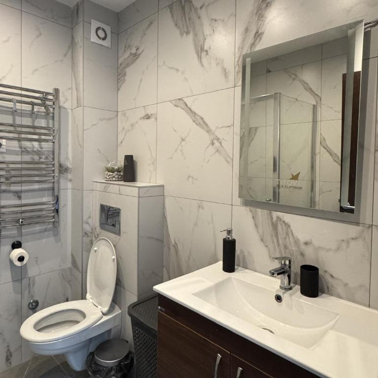 Woodland Strawberry - Titova Vila Zlatibor - One-Bedroom Apartment - 6
