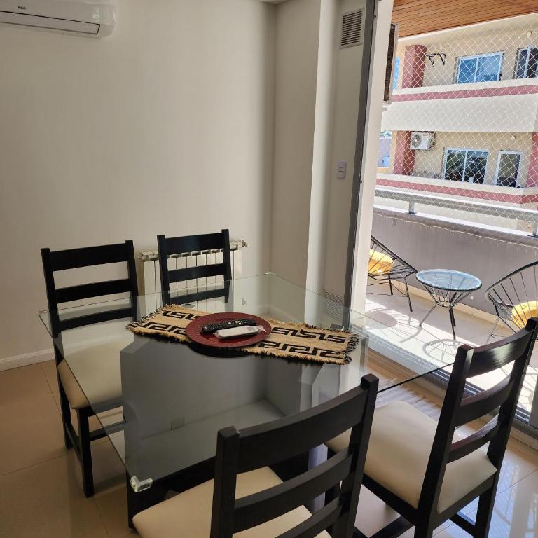 Cálido depto con buena ubicación - Apartamento de 1 dormitorio con balcón y vistas a la montaña - 7