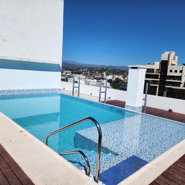 Cálido depto con buena ubicación - Apartamento de 1 dormitorio con balcón y vistas a la montaña - 29
