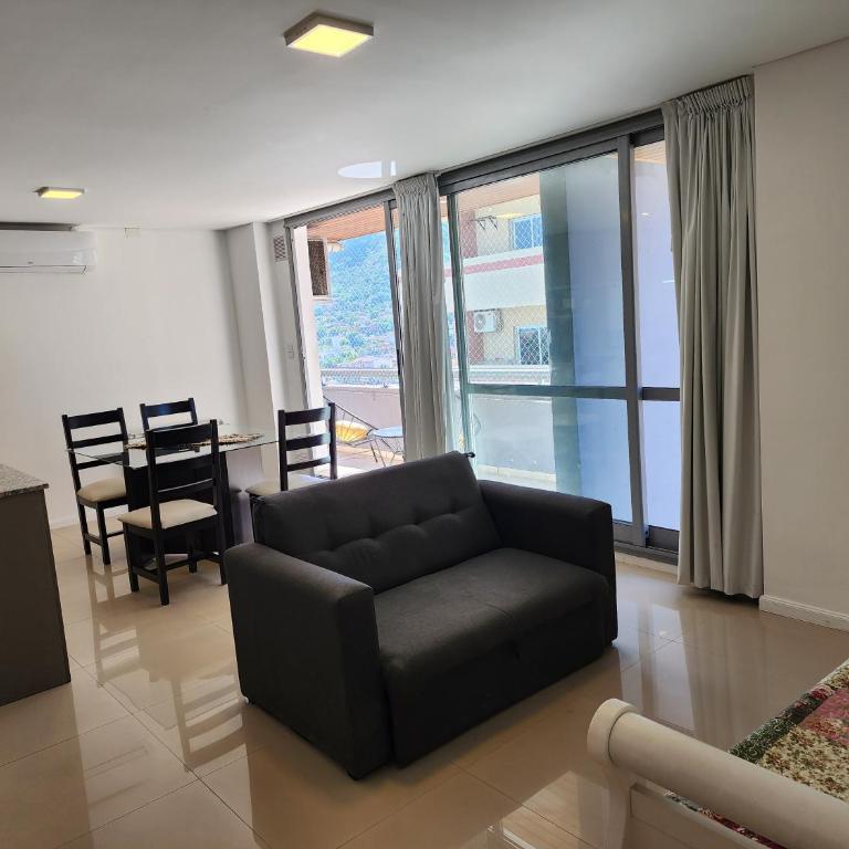 Cálido depto con buena ubicación - Apartamento de 1 dormitorio con balcón y vistas a la montaña - 4