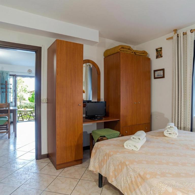 CORI Appartamenti Dependance - Apartment with Garden View - 12