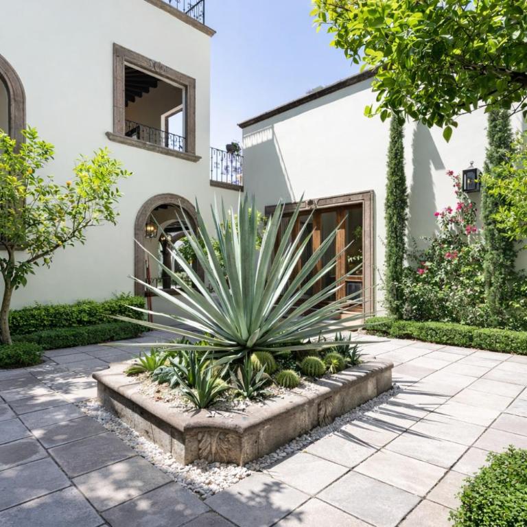 Casa Rose, 6BR Estate with Private Pool & Rooftop - Villa - 45