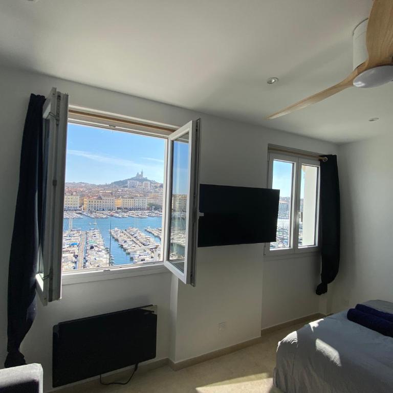 Appartement vue imprenable Vieux-Port et Notre Dame - Studio - Vue sur Mer - 4