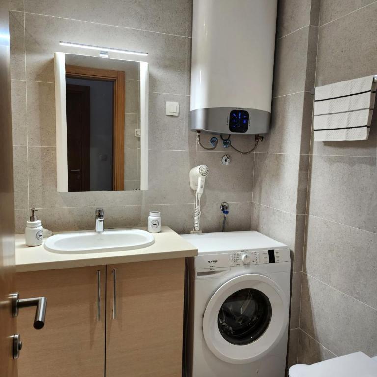 Budvariana Apartments - Deluxe Apartment - 35