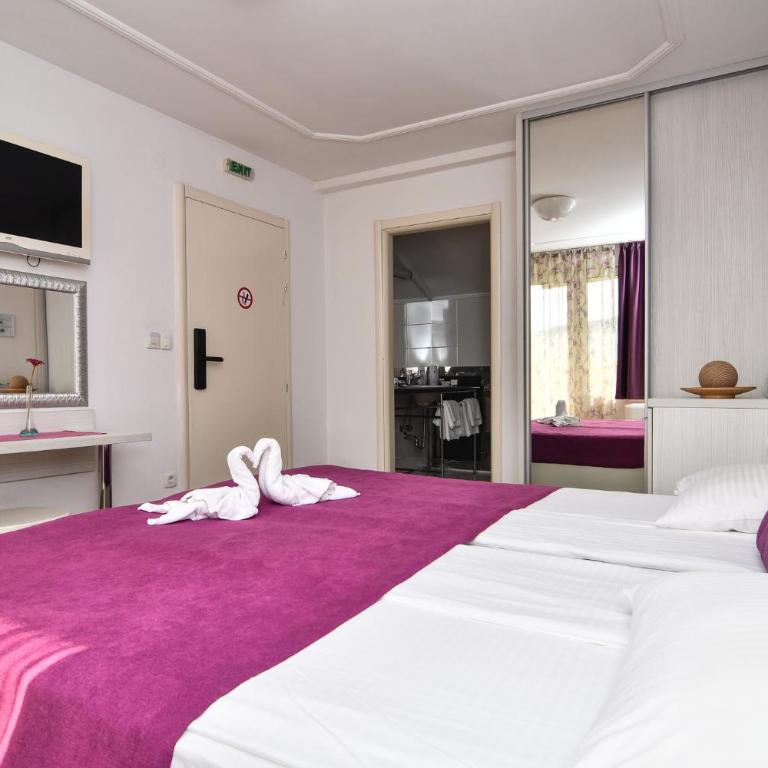 Hotel Aruba - Standardna Soba sa Balkonom - 7