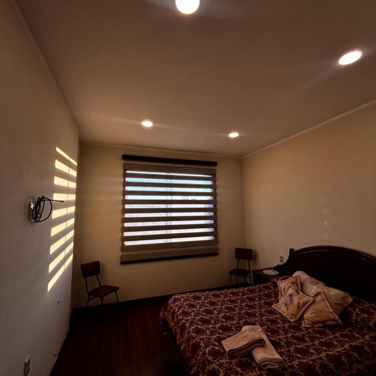 Departamento céntrico y de lujo - Family Room with Balcony - 11