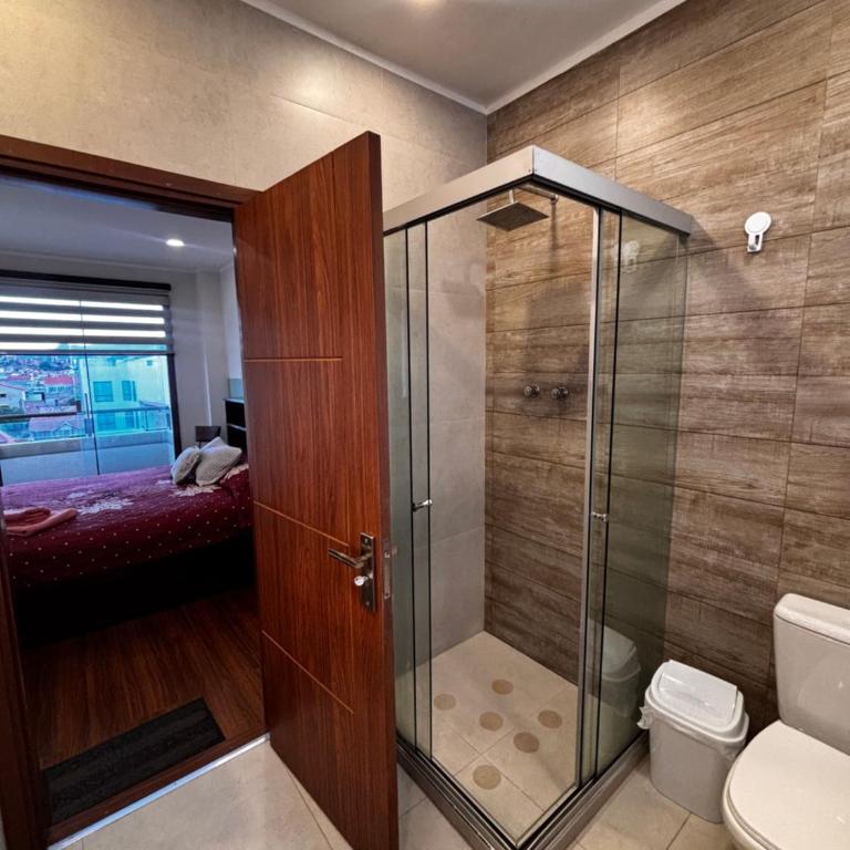 Departamento céntrico y de lujo - Family Room with Balcony - 16