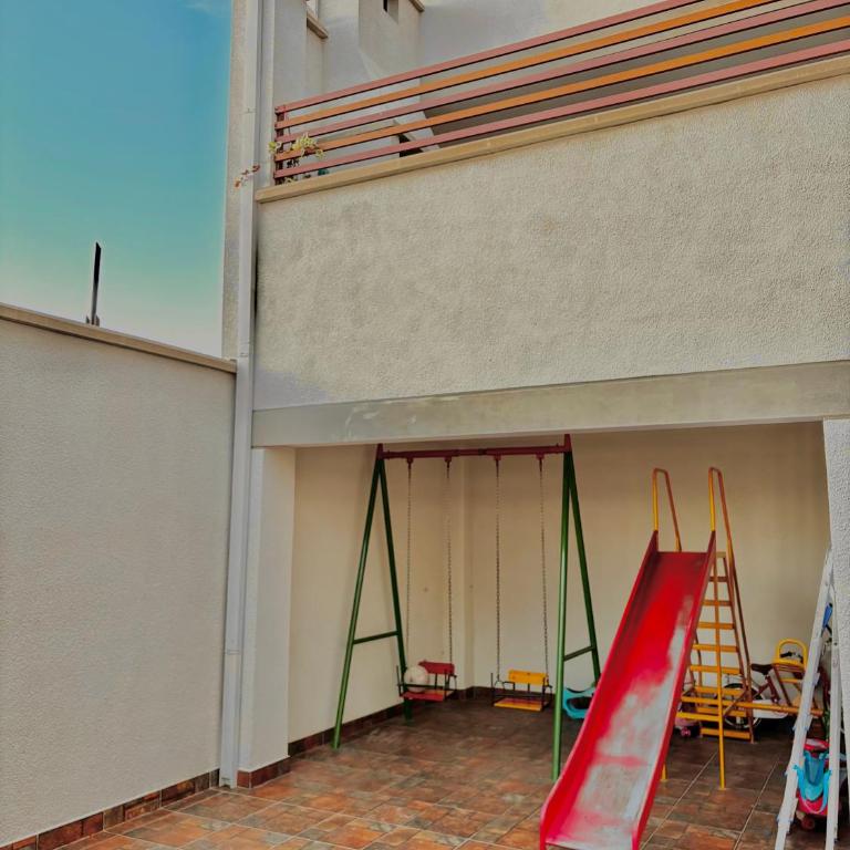 Departamento céntrico y de lujo - Family Room with Balcony - 23