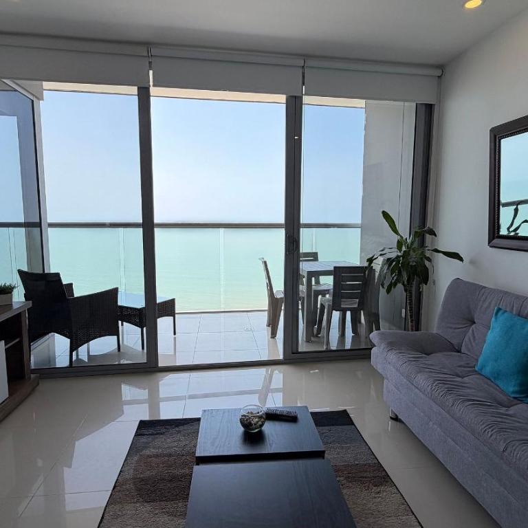 2704 Morros City - Spectacular beachfront apt - Apartment - 24