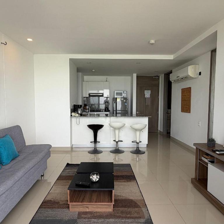 2704 Morros City - Spectacular beachfront apt - Apartment - 26