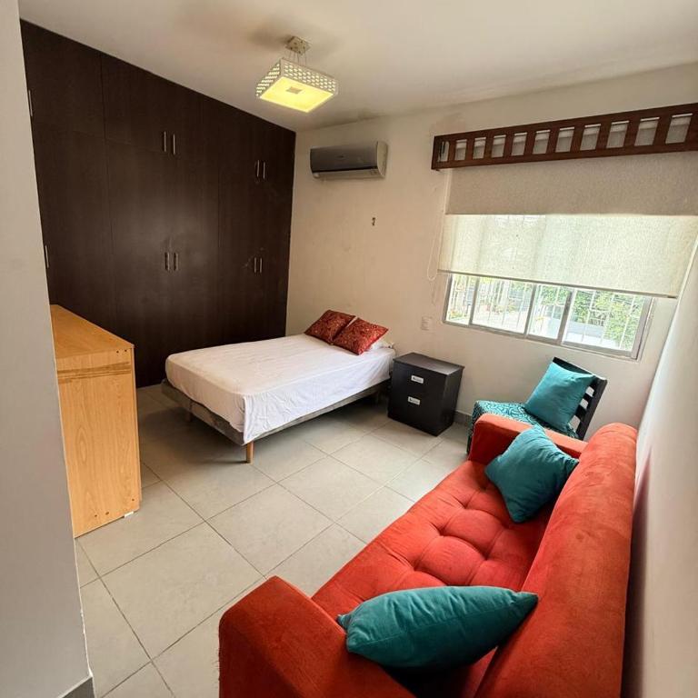 Guayaquil Comfort Suite - Samborondón Exclusive Zone - Single Room with Private Bathroom - 4