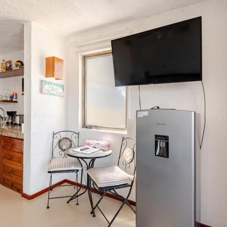 Solymar Cancún beachfront condos - King Studio - 5