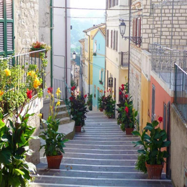 Apartment with balcony and parking space - Appartamento con 2 Camere da Letto - 21