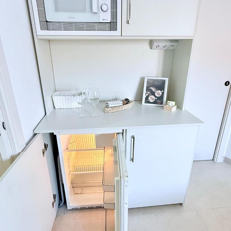 Modern Ensuite Room in Instant House Central Nerja - Apartamento de 1 dormitorio - 4