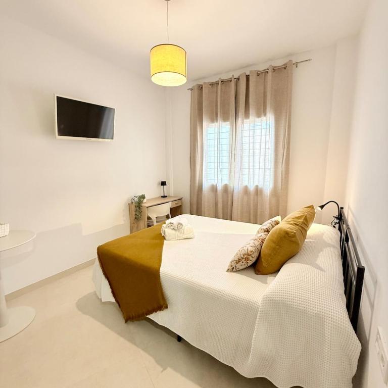 Modern Ensuite Room in Instant House Central Nerja - Apartamento de 1 dormitorio - 6