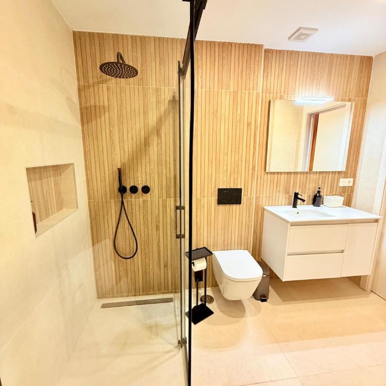 Modern Ensuite Room in Instant House Central Nerja - Apartamento de 1 dormitorio - 7