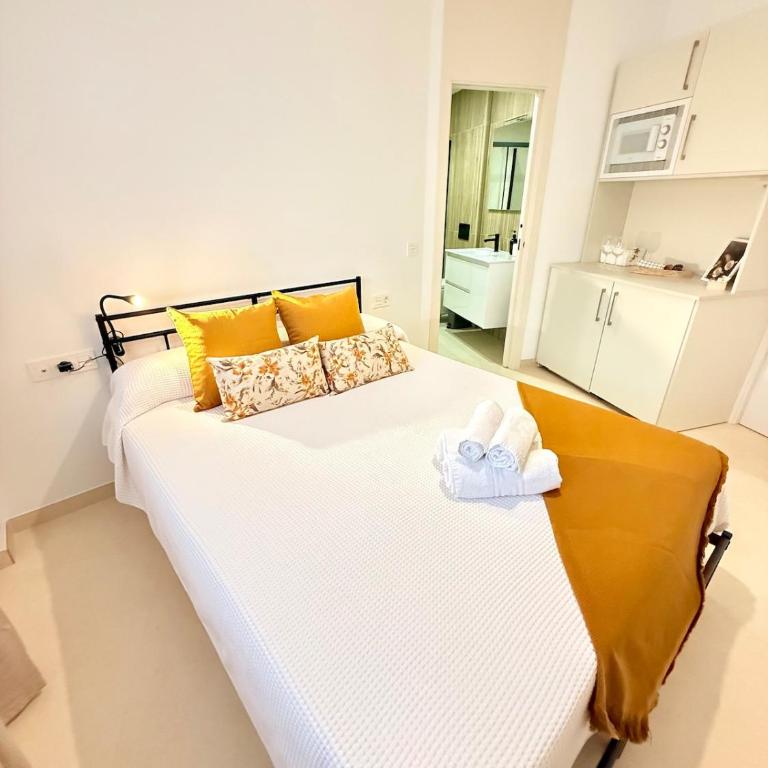 Modern Ensuite Room in Instant House Central Nerja - Apartamento de 1 dormitorio - 9