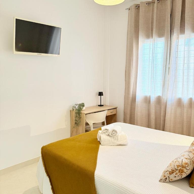 Modern Ensuite Room in Instant House Central Nerja - Apartamento de 1 dormitorio - 16