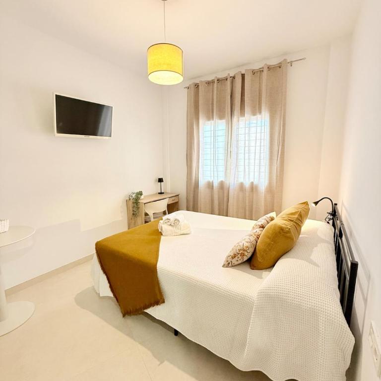 Modern Ensuite Room in Instant House Central Nerja - Apartamento de 1 dormitorio - 21