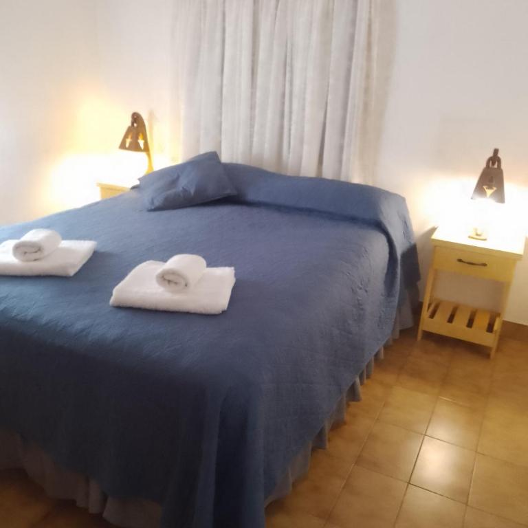 Otto's Haus - Two-Bedroom House - 3