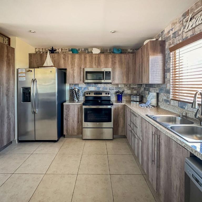 Glam Condo with Amazing Sunset Near Beach #N402 - Apartment - 18