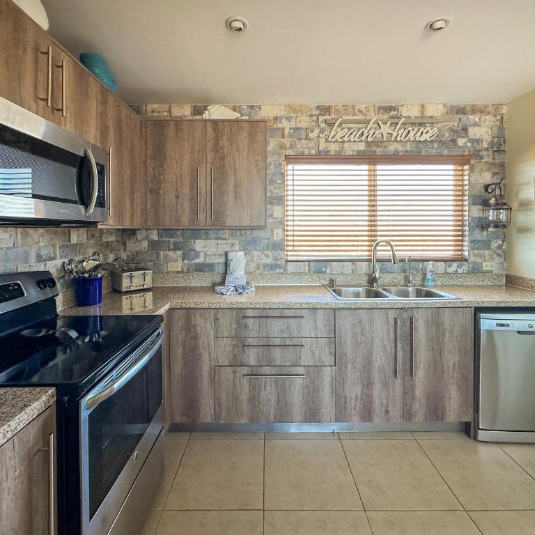 Glam Condo with Amazing Sunset Near Beach #N402 - Apartment - 20