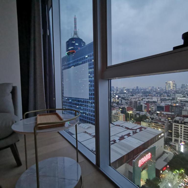 Suite Corner Regency Mexico City Insurgentes WTC - Superior Apartment with City View - 7