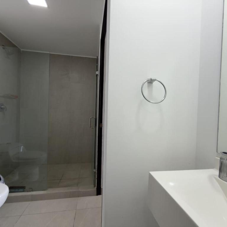 Suite Ejecutiva con Vistas y Estacionamiento - One-Bedroom Apartment - 18
