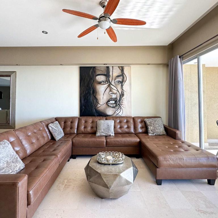 Beachfront Condo with Stunning Views Tranquil Stay - Apartamento - 4