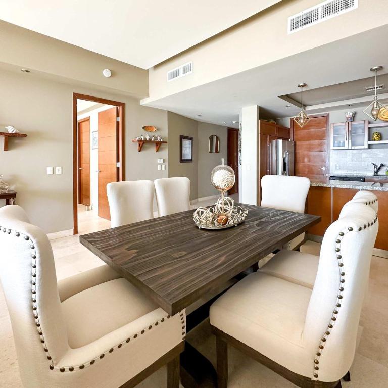 Beachfront Condo with Stunning Views Tranquil Stay - Apartamento - 9
