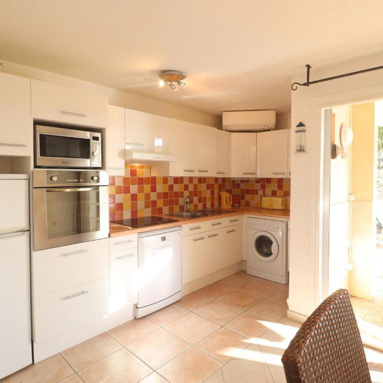 Superbe T3 Climatisé en RDC, 6 pers, Accès Plage et Parking Privé - FR-1-472-214 - Apartment - 4