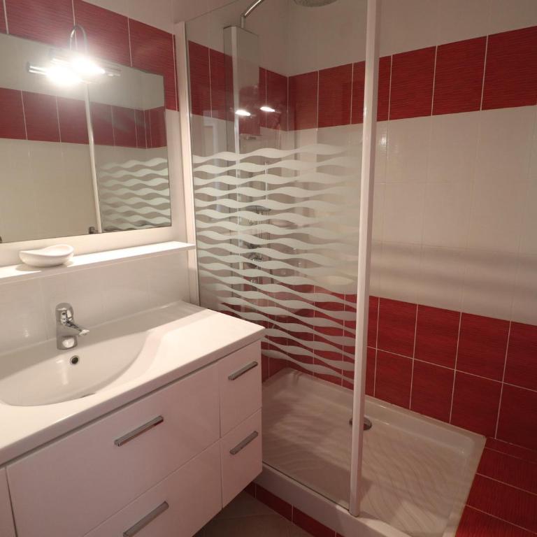 Superbe T3 Climatisé en RDC, 6 pers, Accès Plage et Parking Privé - FR-1-472-214 - Apartment - 12