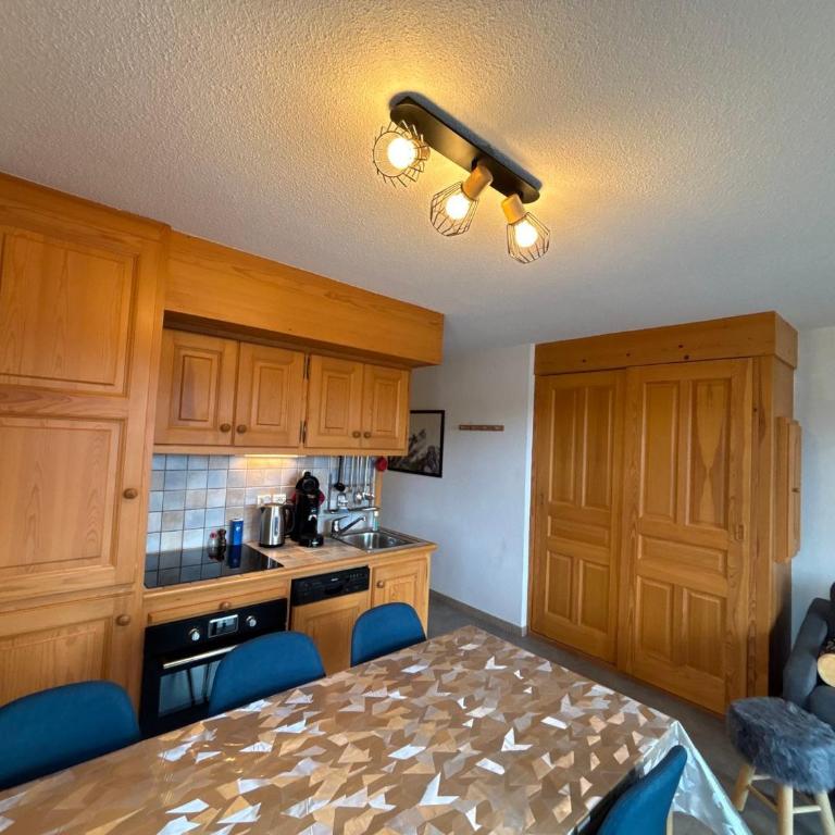 Les Saisies: Appt T2 cabine cosy, 6 pers, proche Légette - Apartment mit 1 Schlafzimmer - 7