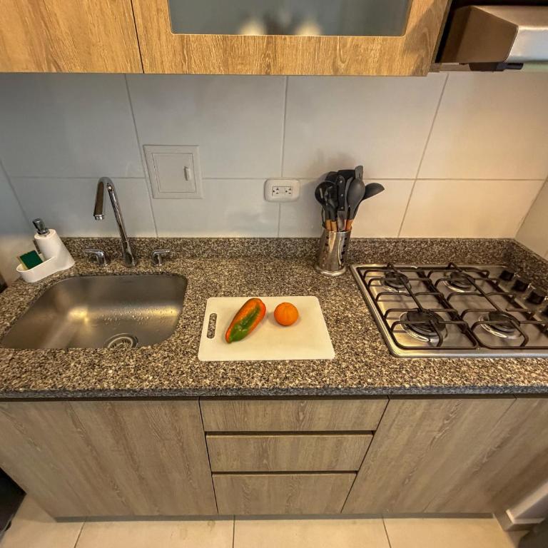 Apartamento moderno con parqueadero gimnasio piscina climatizada y coworking - Ubicación ideal cerca al cable - Apartamento de 2 dormitorios - 17