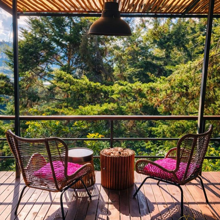 Omghat Glamping - Domo Ganesha - Deluxe King Room - 8