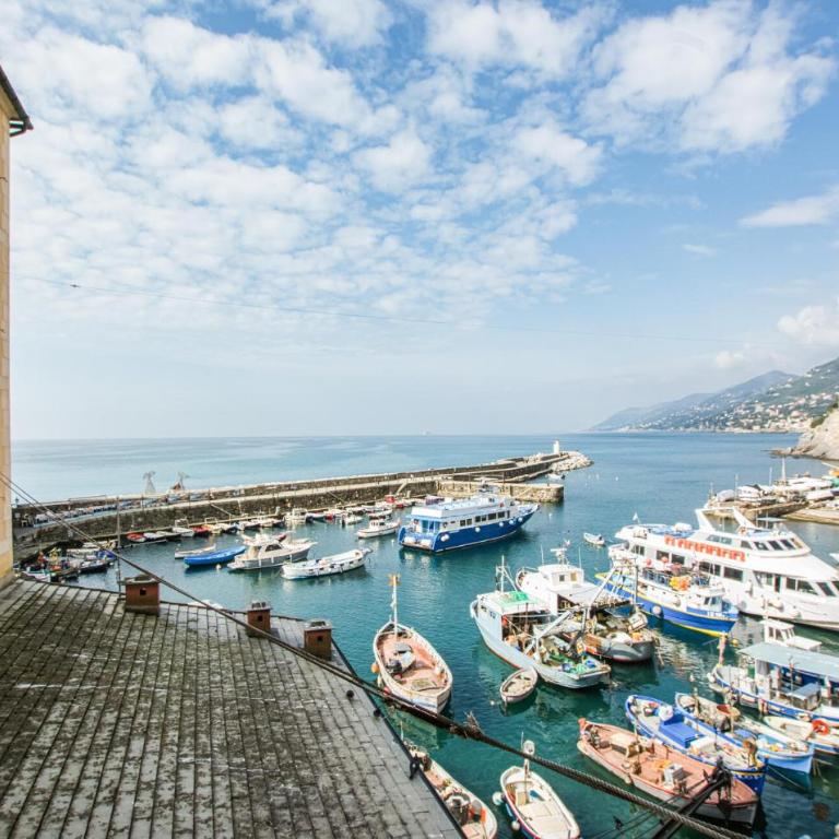 2 Bedroom Amazing Apartment In Camogli - Apartment - 1