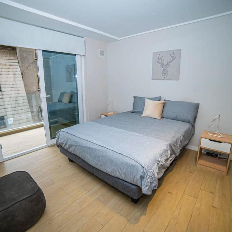 Luxury Stay in a Prime 1BR - Apartment - 16