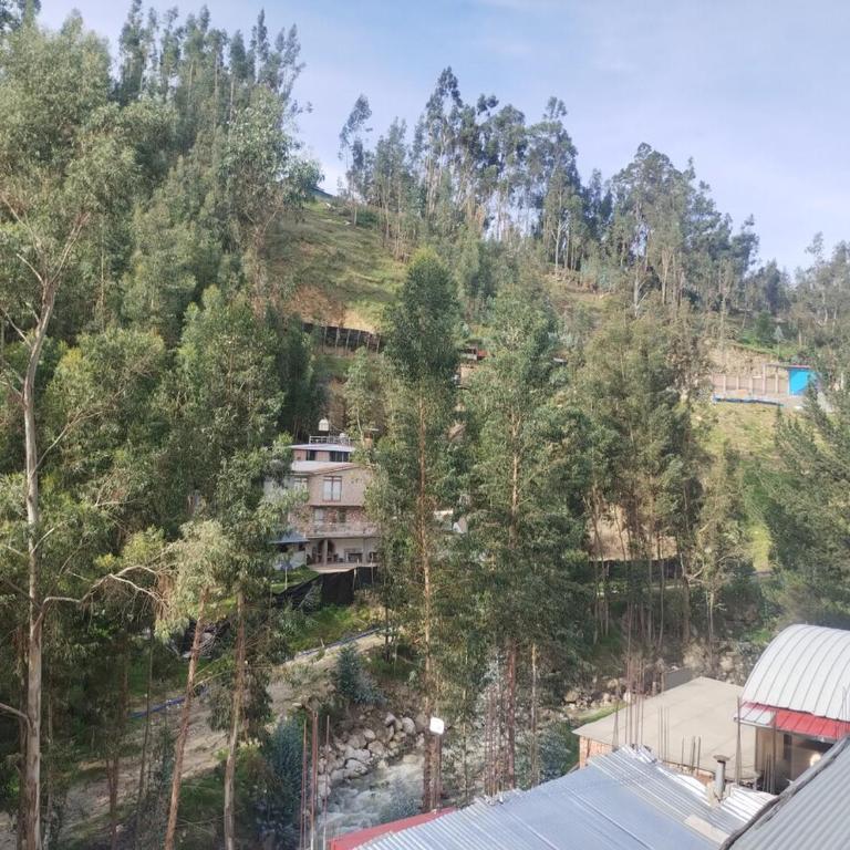 Amplia casa en Huaraz, ideal para Semana Santa - Casa de 3 dormitorios - 6