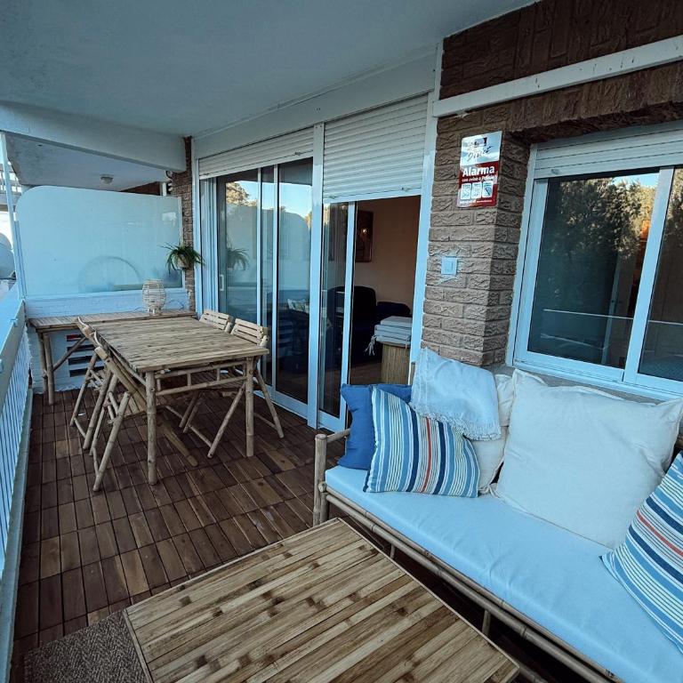 Cap Salou Escape, Newly Renovated, Pool, 5 min Beach walk - Apartamento de 1 dormitorio - 3