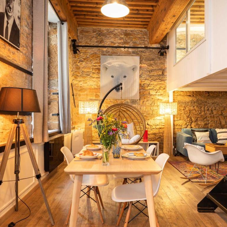 DIFY Bear-Hotel de Ville - Two-Bedroom Apartment - 3