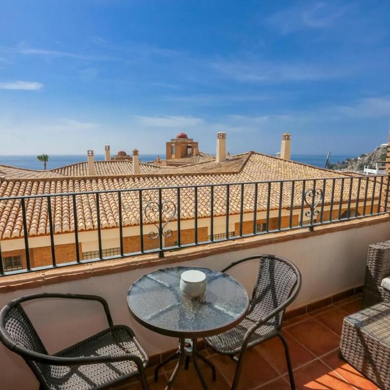 Adnadnia sea views & pool II - Two-Bedroom Apartment with Terrace and Sea View - 16
