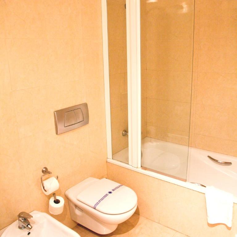 Hotel Mediterraneo - Habitación Doble - 1 o 2 camas - 6
