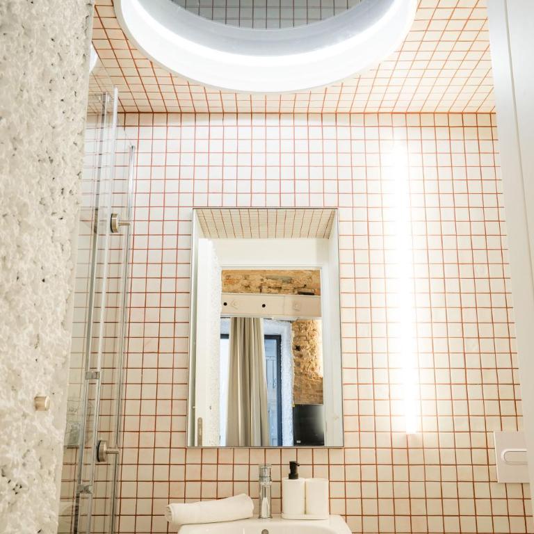 - Apartamento Junto a Catedral - QH Aliatar Suites - One-Bedroom Apartment - 14