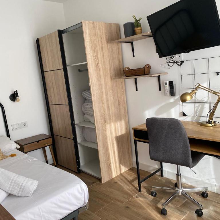 IB Fortuny - Three-Bedroom Apartment - 7