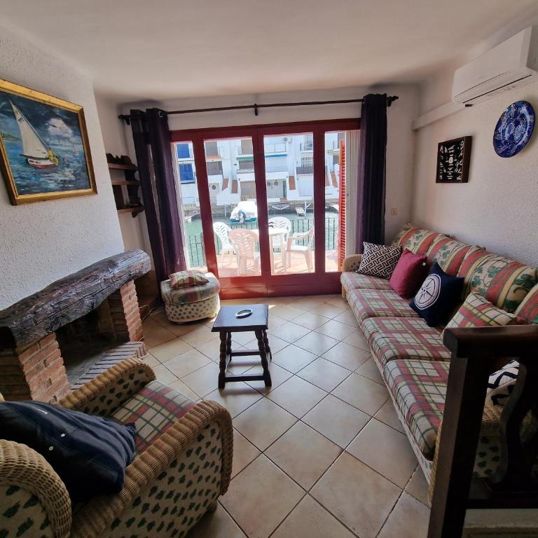 VILLA EMPORION CANALES - Casa de 4 dormitorios - 4